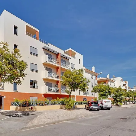 公寓 Modern 1 With Pool By Homing *